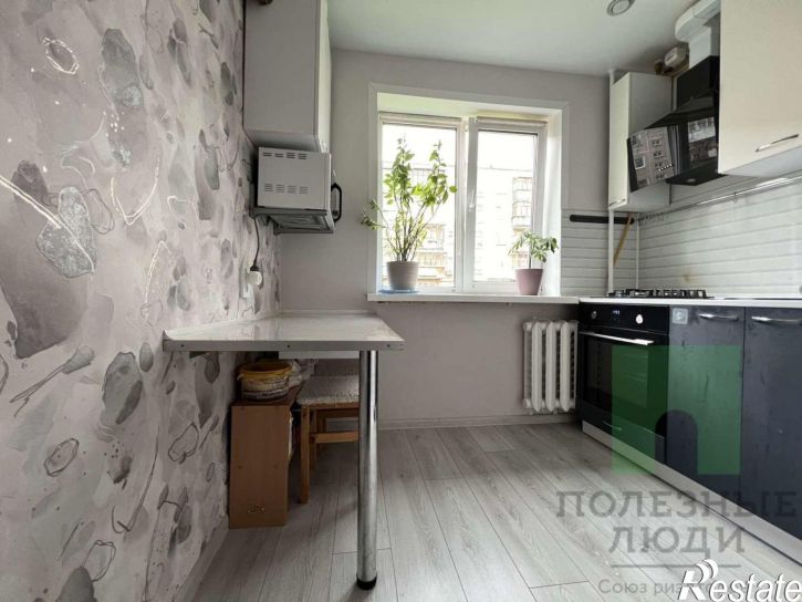 2-комн квартира Первомайский переулок,дом 3 а