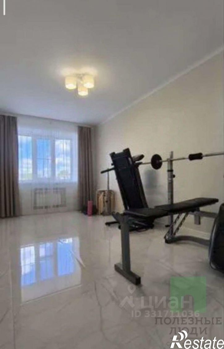 3-комн квартира улица Петрова,дом 31