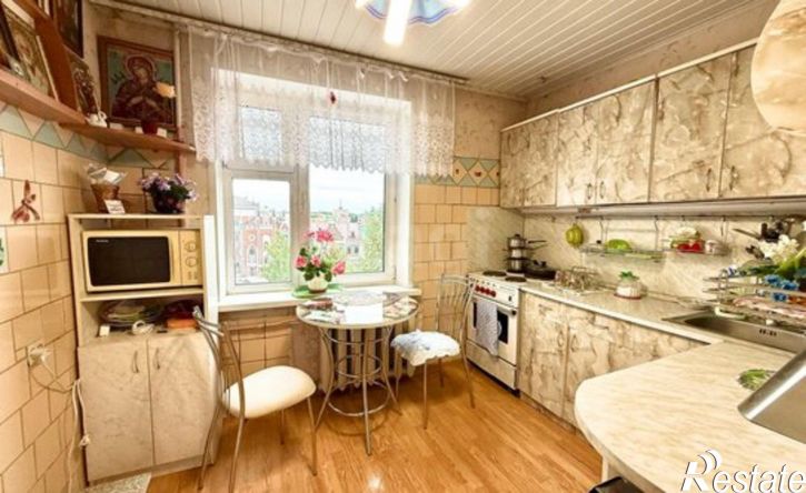 2-комн квартира Йошкар-Ола, улица Эшкинина, 3