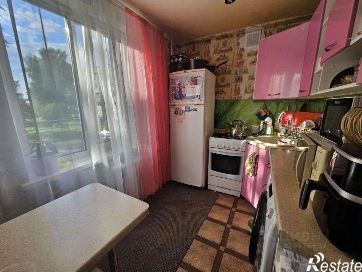 3-комн квартира Волжск, улица Шестакова, 99