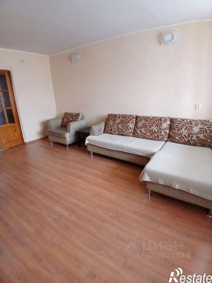 3-комн квартира Звенигово, улица Гагарина