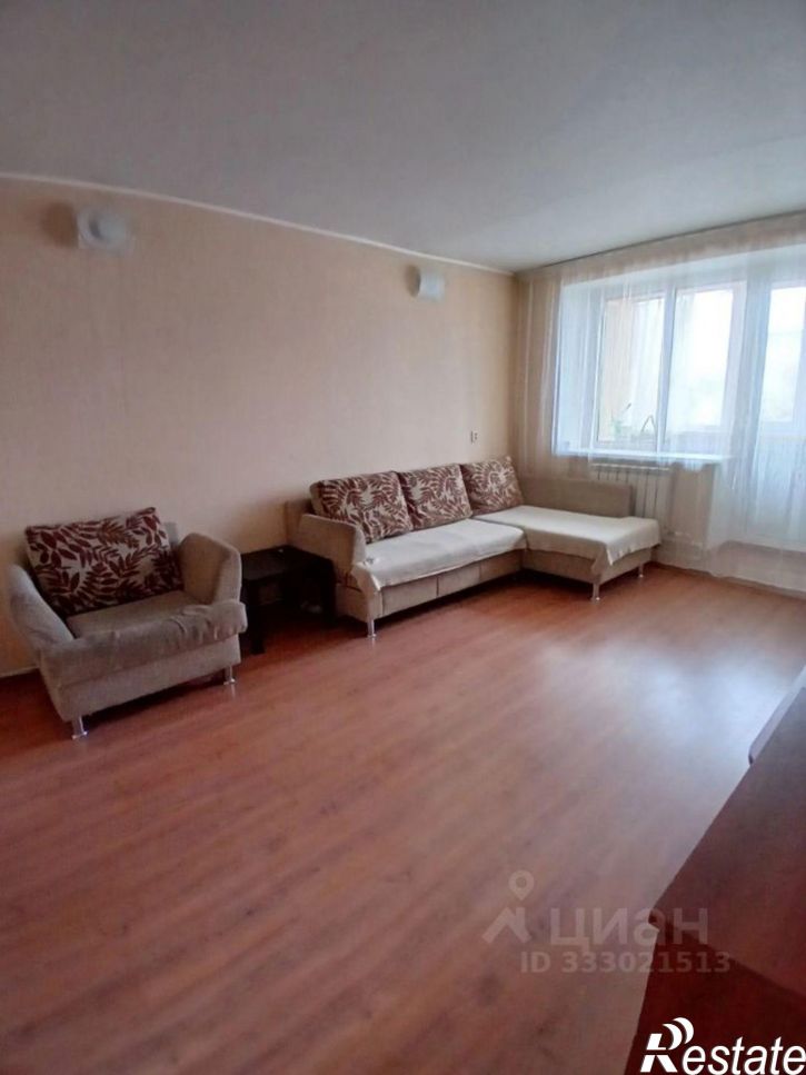 3-комн квартира Звенигово, улица Гагарина