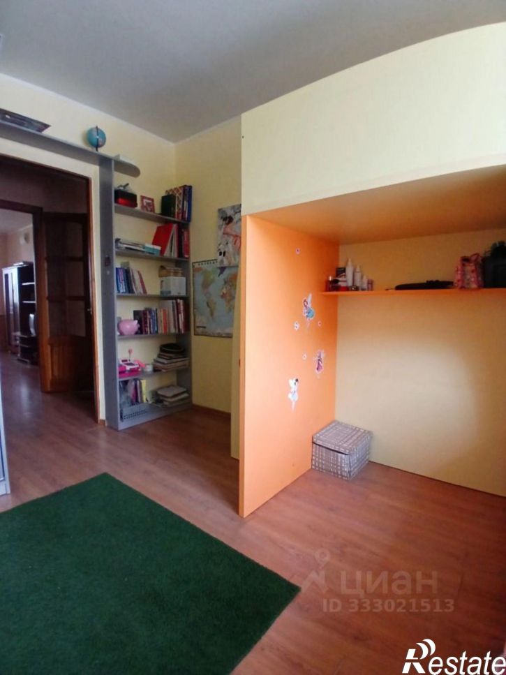 3-комн квартира Звенигово, улица Гагарина