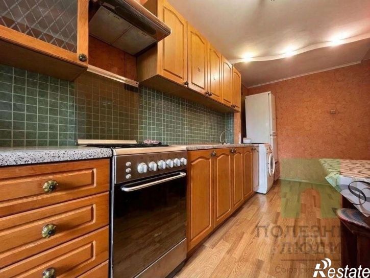 4-комн квартира улица Волкова,дом 65