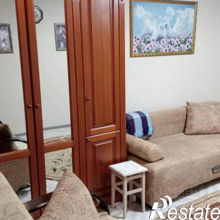 1-комн квартира улица Гагарина, 10,  д. 10
